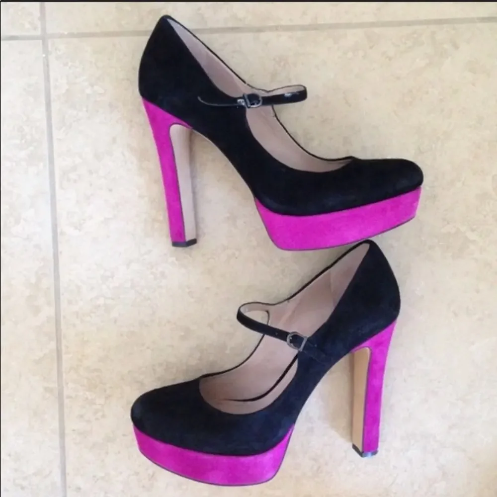 VINCE CAMUTO Black and Purple Suede Mary Jane Platform Pump Heel Size 6